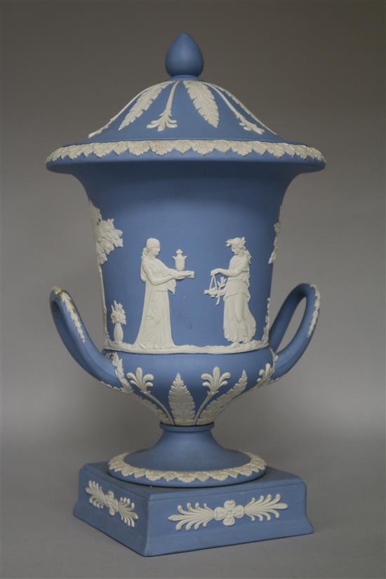 A Wedgwood blue jasper vase and cover